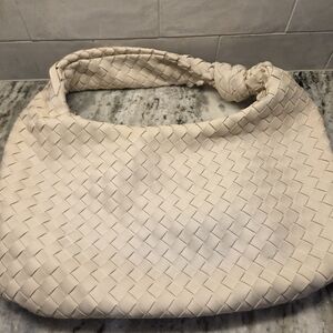 Elegant Cream Woven Women's Bag